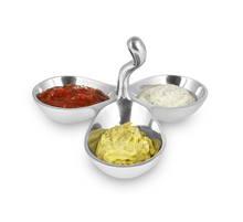 Load image into Gallery viewer, Solebay - Polished Metal Snack Dish
